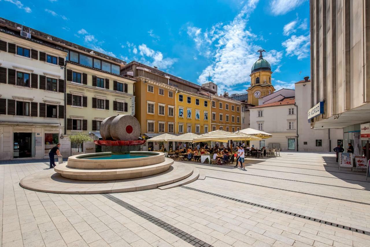 Studio Apartments Atelier Rijeka Exterior photo